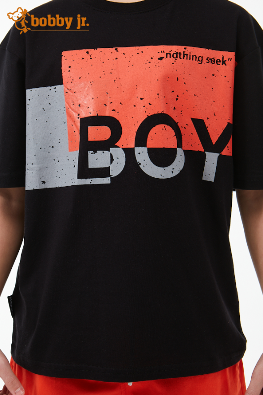 Boy Baskılı Siyah T-Shirt