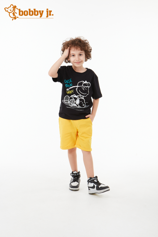 Siyah Snoopy Baskılı T-shirt 