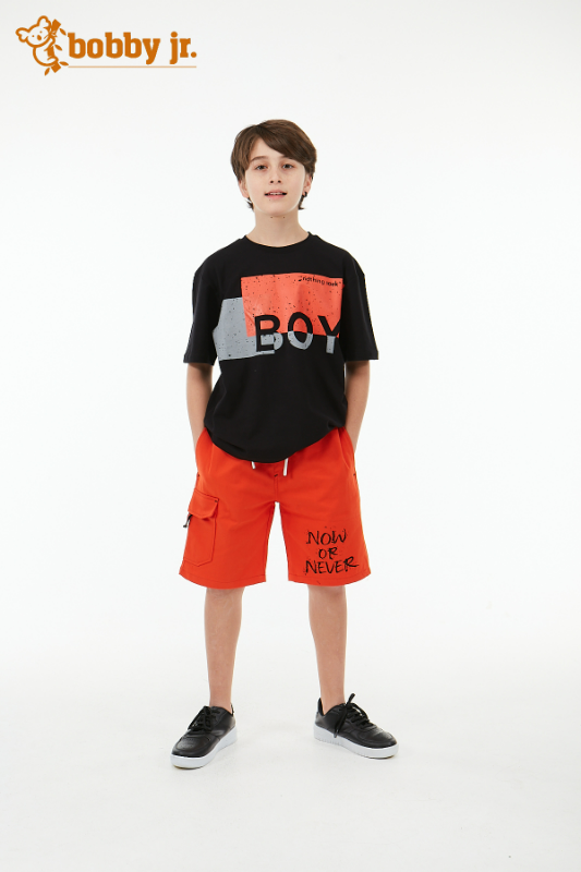 Siyah BOY baskılı t-shirt