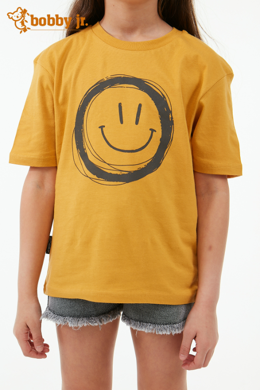 Sarı gülücük baskılı t-shirt